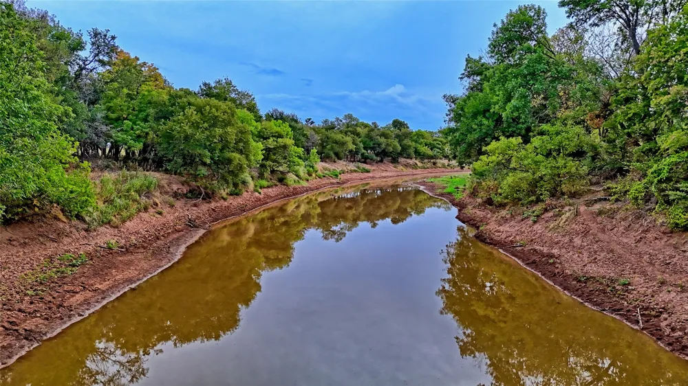 Doss Loop Henrietta, TX 76365