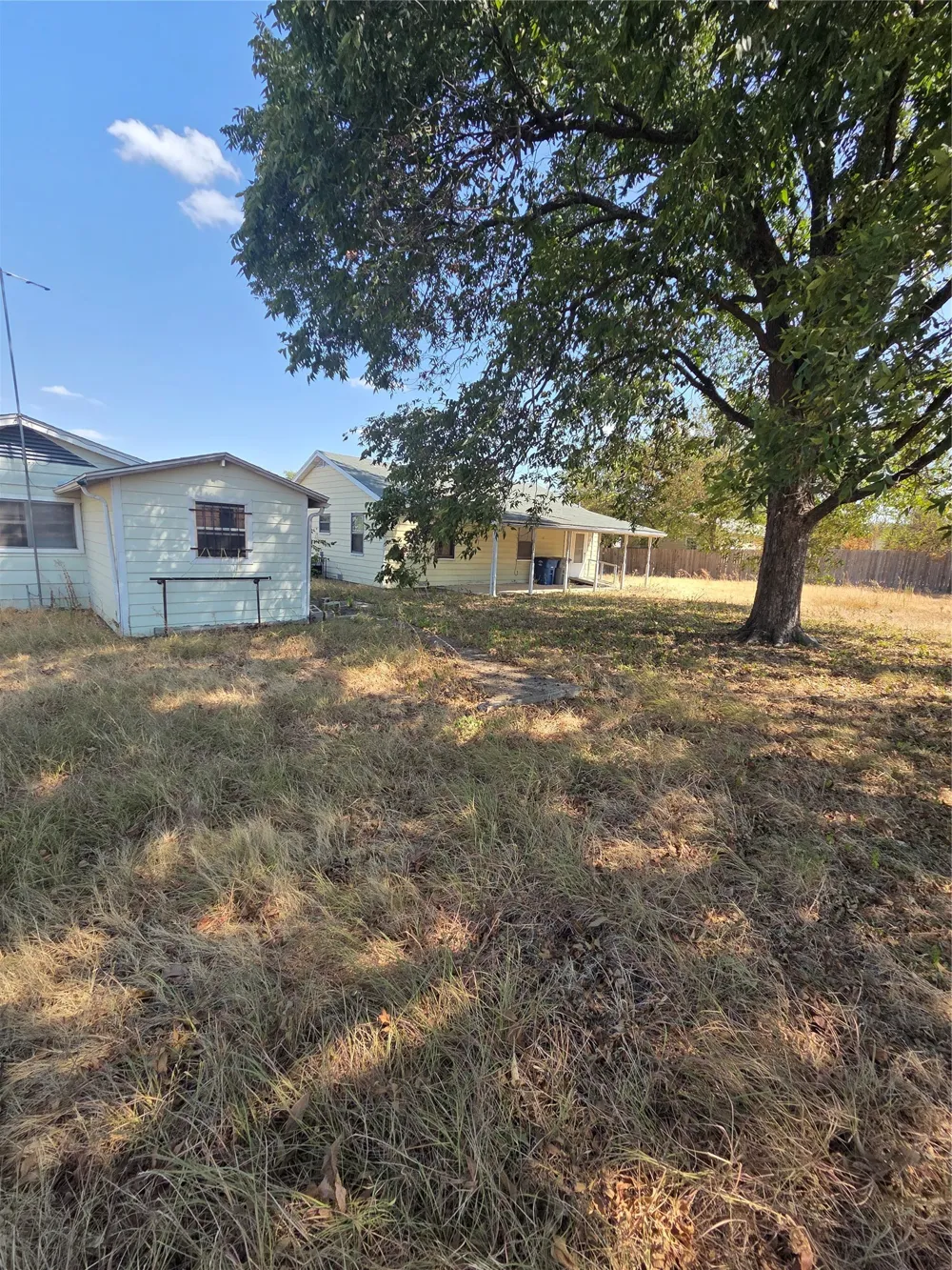 2636 Gadberry Drive Dallas, TX 75241