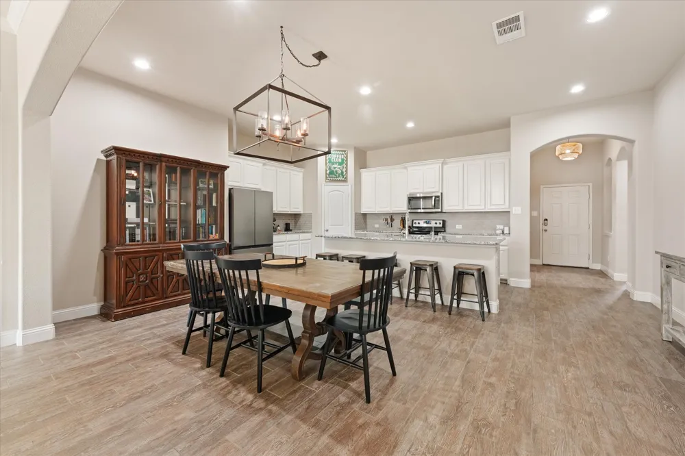3501 Meadowtrail Lane Denton, TX 76207