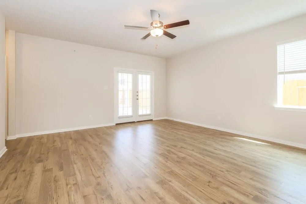 15647 Plum Brook Drive Conroe, TX 77303