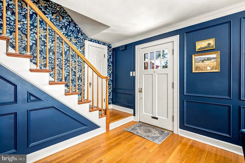 619 W REDMAN AVENUE Haddonfield, NJ 08033
