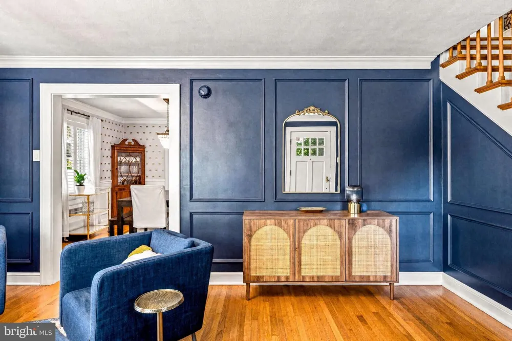 619 W REDMAN AVENUE Haddonfield, NJ 08033