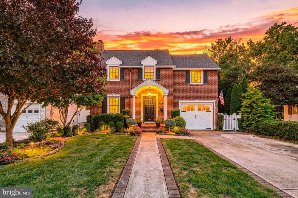 619 W REDMAN AVENUE Haddonfield, NJ 08033