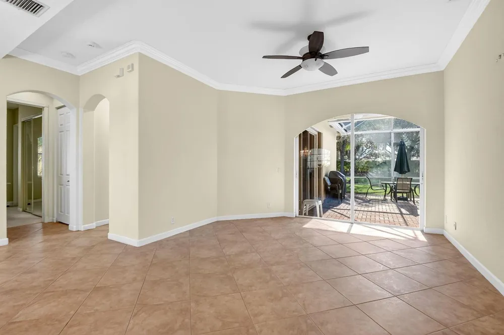 9566 Lantern Bay Circle West Palm Beach, FL 33411
