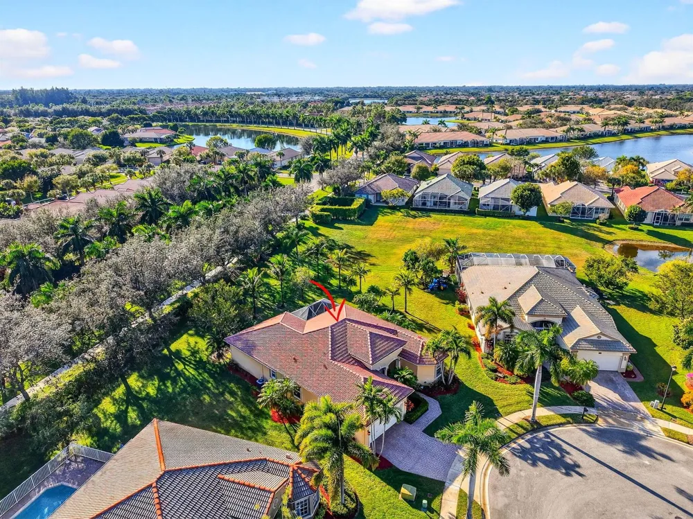 9566 Lantern Bay Circle West Palm Beach, FL 33411