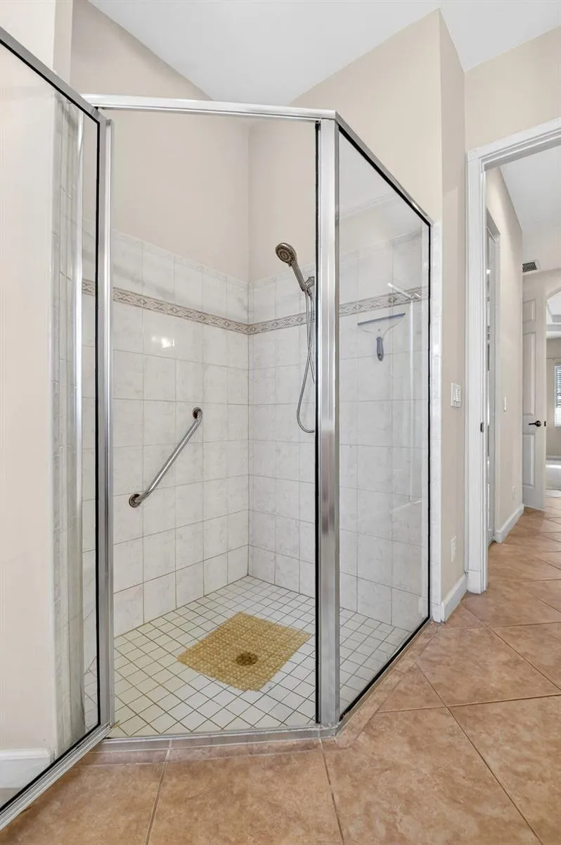 9566 Lantern Bay Circle West Palm Beach, FL 33411