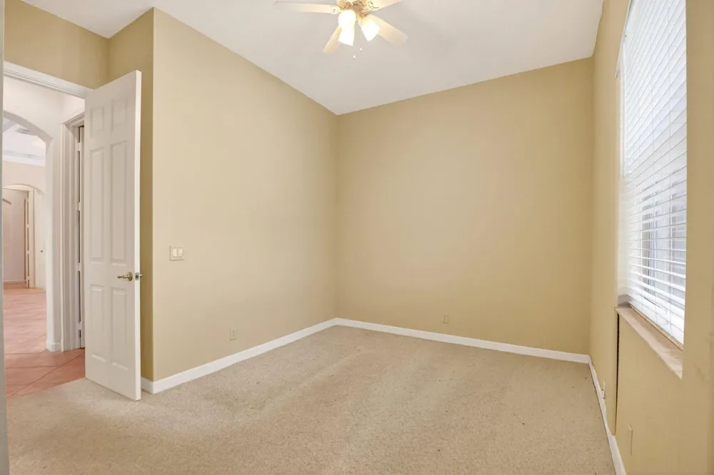 9566 Lantern Bay Circle West Palm Beach, FL 33411