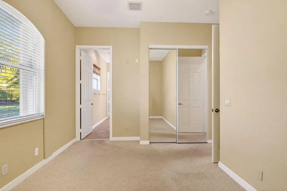 9566 Lantern Bay Circle West Palm Beach, FL 33411