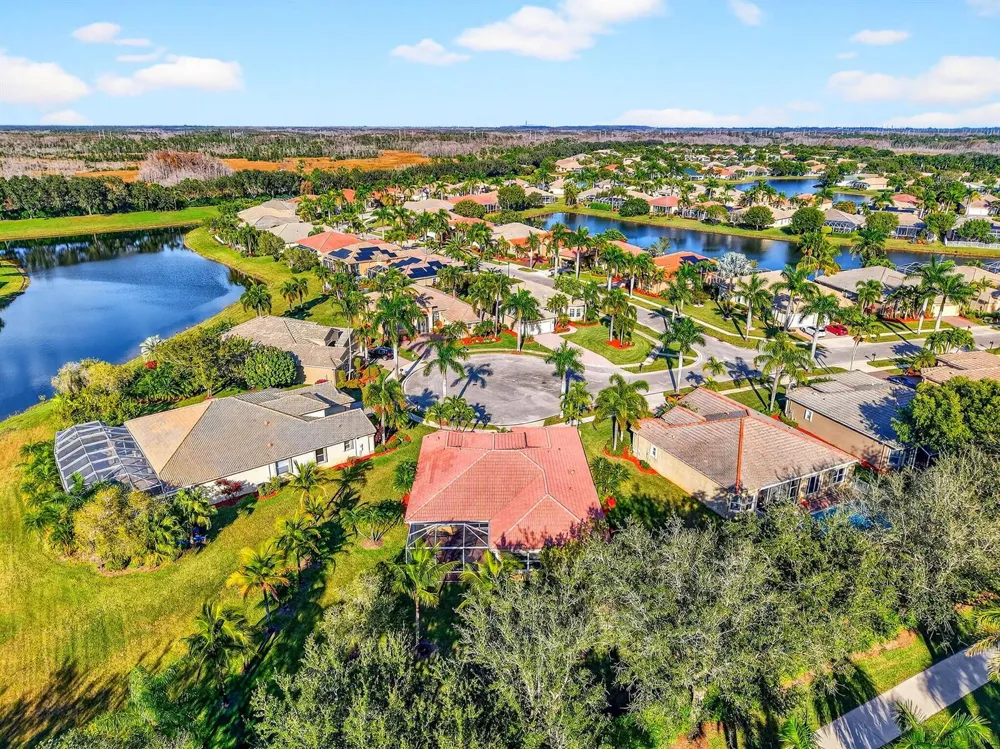 9566 Lantern Bay Circle West Palm Beach, FL 33411