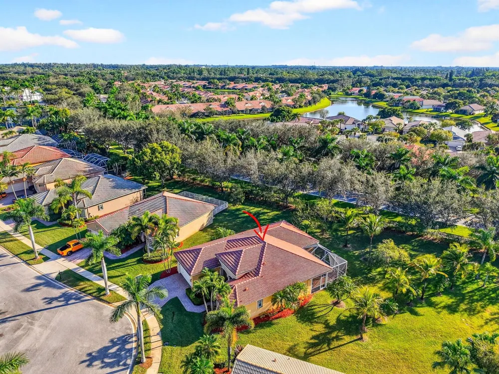 9566 Lantern Bay Circle West Palm Beach, FL 33411