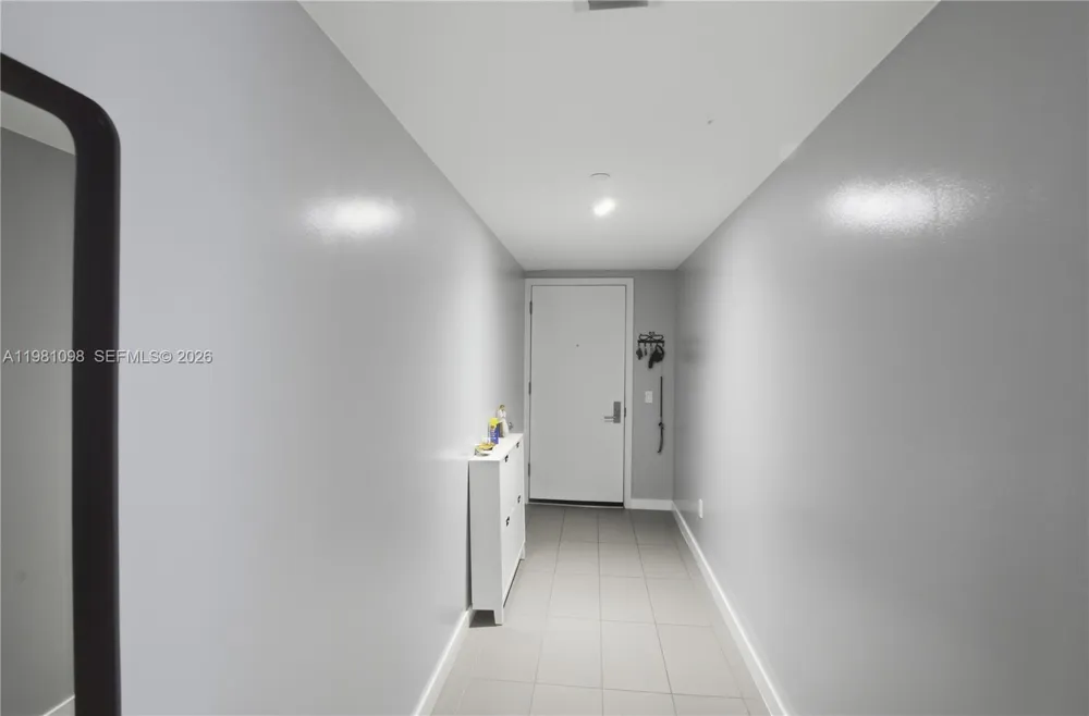 1600 NE 1st Ave #1610 Miami, FL 33132