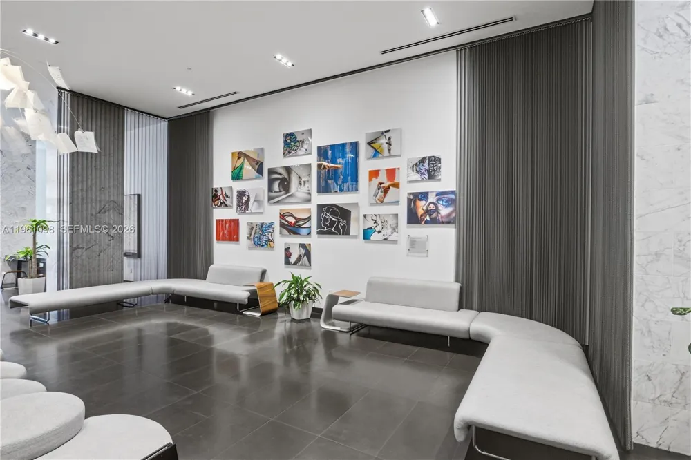 1600 NE 1st Ave #1610 Miami, FL 33132