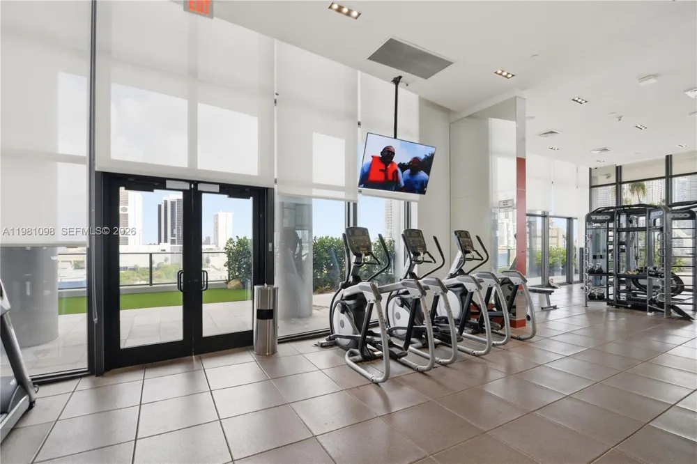 1600 NE 1st Ave #1610 Miami, FL 33132