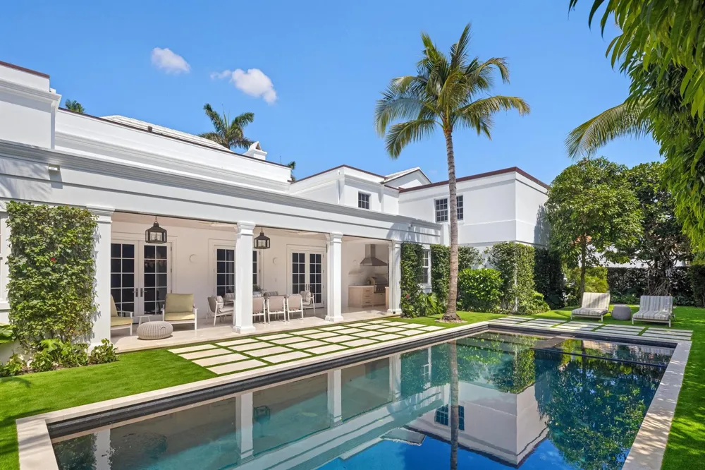 991 Lake Way Palm Beach, FL 33480