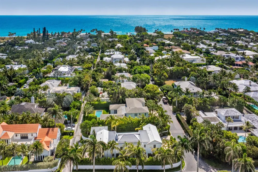 991 Lake Way Palm Beach, FL 33480