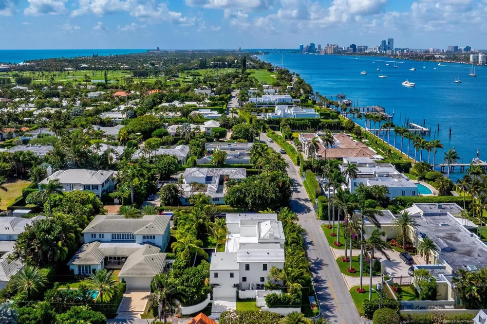 991 Lake Way Palm Beach, FL 33480