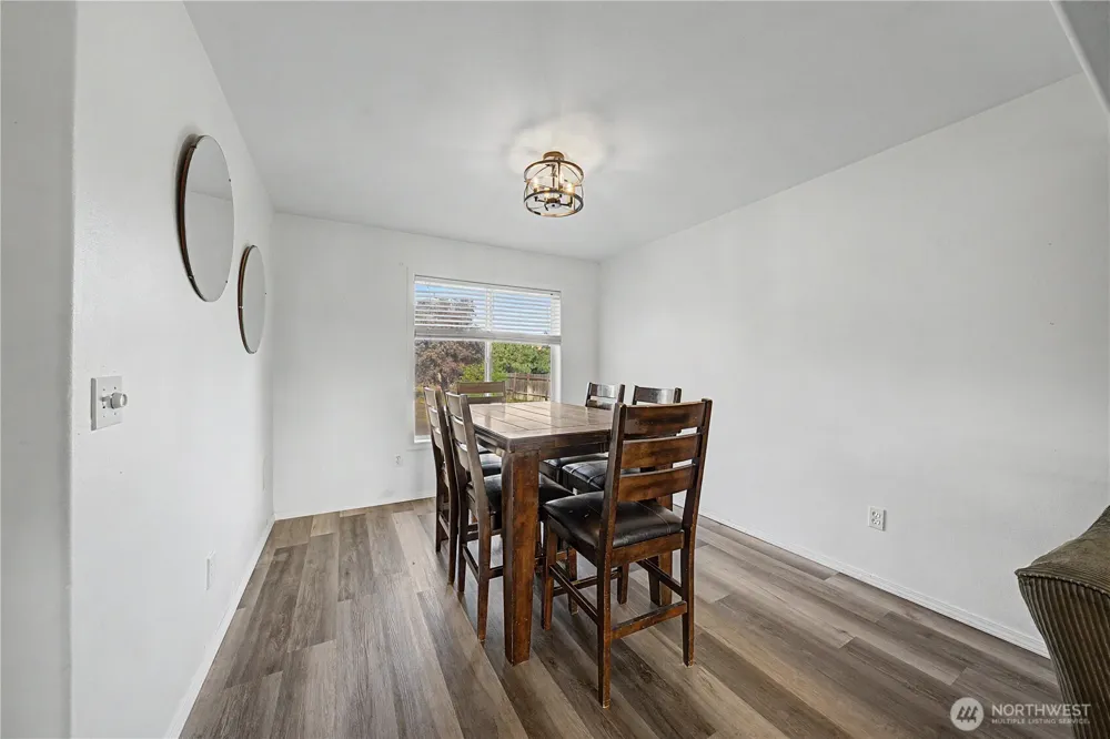 7670 NE Rd 4.8 Moses Lake, WA 98837