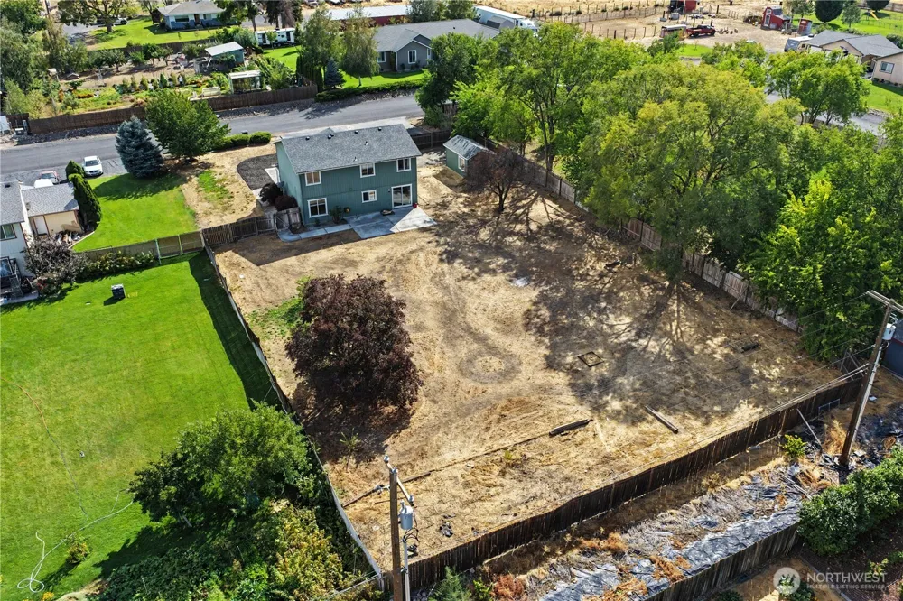 7670 NE Rd 4.8 Moses Lake, WA 98837