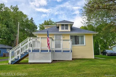 10267 Lapeer Road
