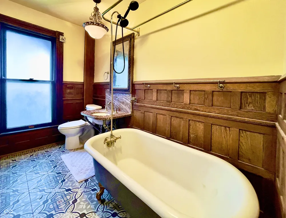 115 SW 3rd Street Richmond, IN 47374