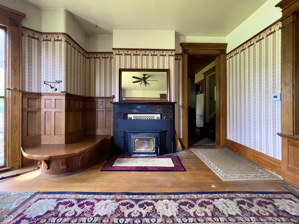 115 SW 3rd Street Richmond, IN 47374