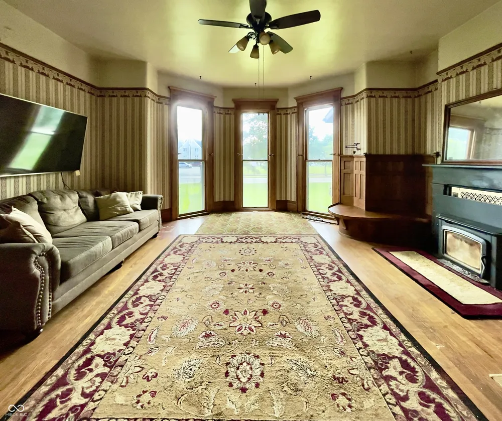 115 SW 3rd Street Richmond, IN 47374