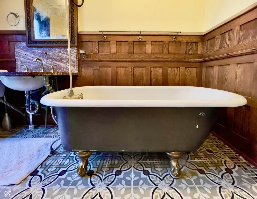 115 SW 3rd Street Richmond, IN 47374