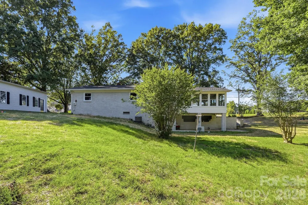 1524 Williams Road Lewisville, NC 27023
