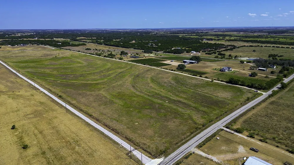 6990 County Road 200 Burnet, TX 78611