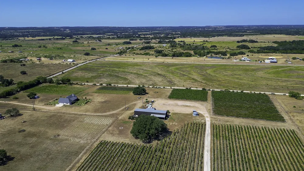 6990 County Road 200 Burnet, TX 78611