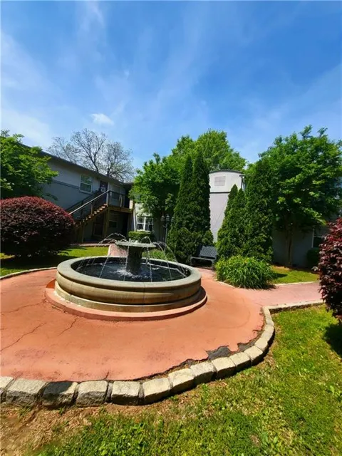 40 Daniel Street SE #7