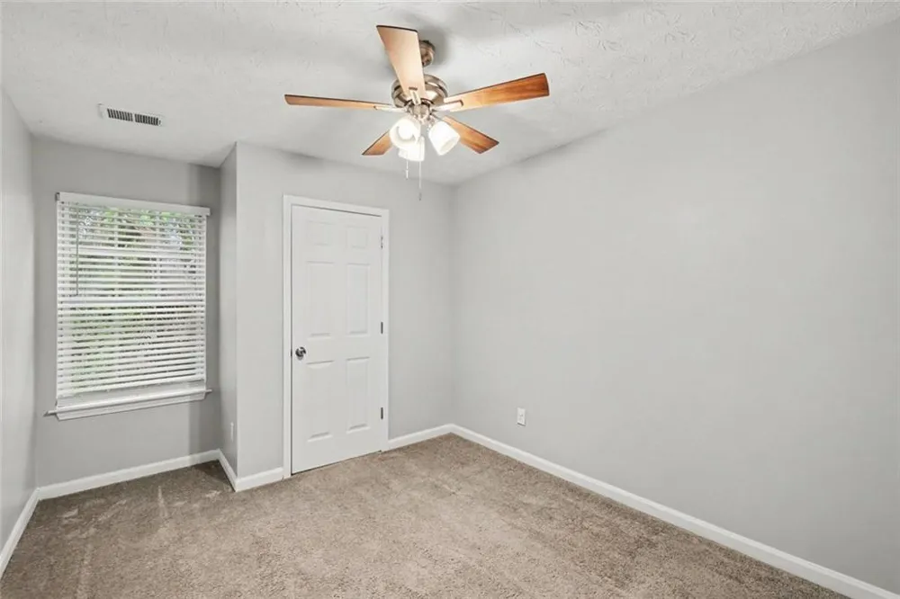 6501 Charter Way Lithonia, GA 30058