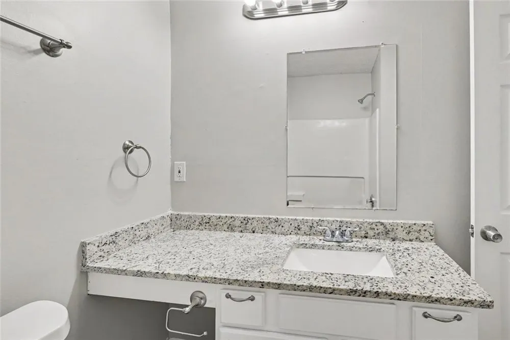 6501 Charter Way Lithonia, GA 30058