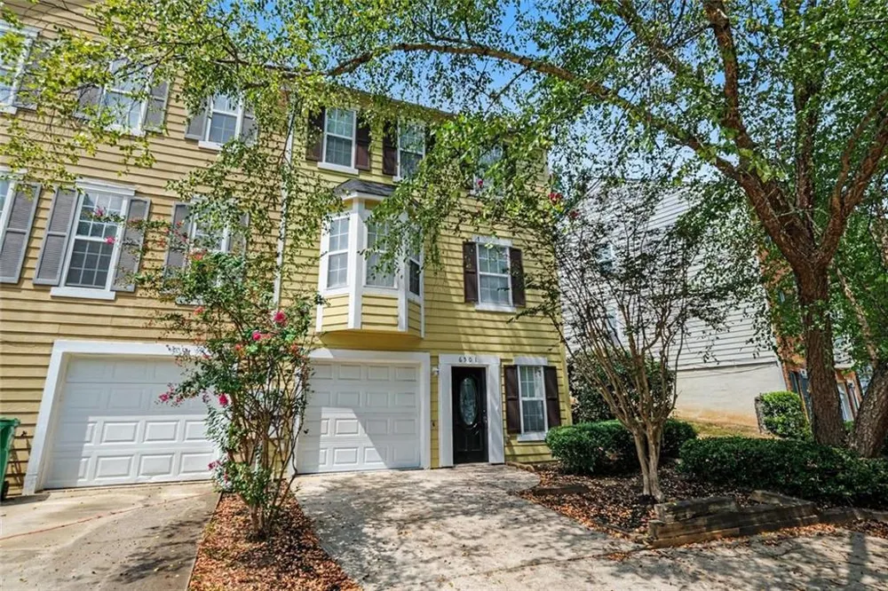 6501 Charter Way Lithonia, GA 30058