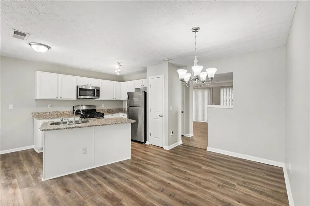 6501 Charter Way Lithonia, GA 30058