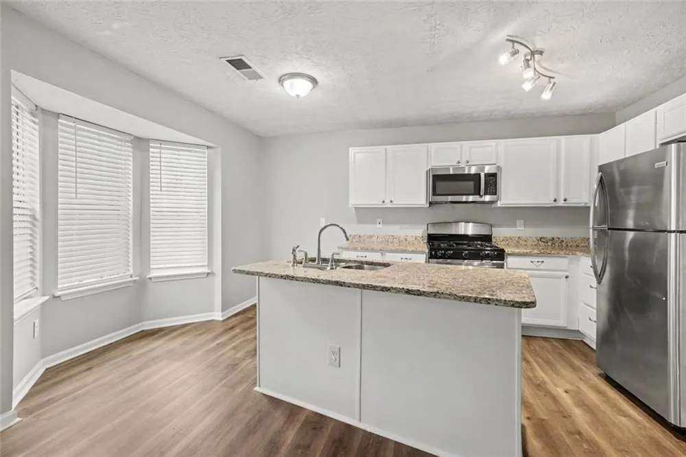 6501 Charter Way Lithonia, GA 30058