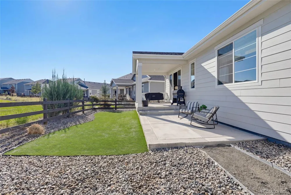22622 E Narrowleaf Circle Aurora, CO 80016