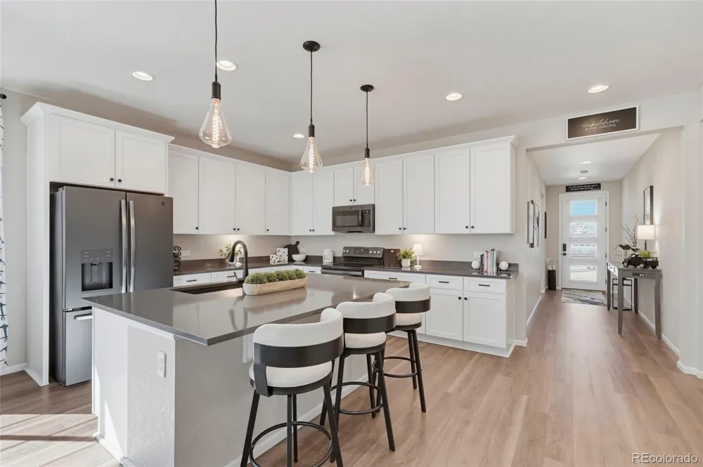 22622 E Narrowleaf Circle Aurora, CO 80016