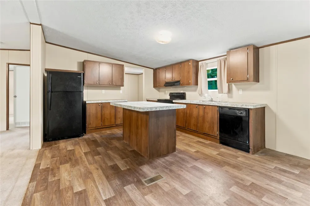 7362 Washington Avenue Montgomery, TX 77316