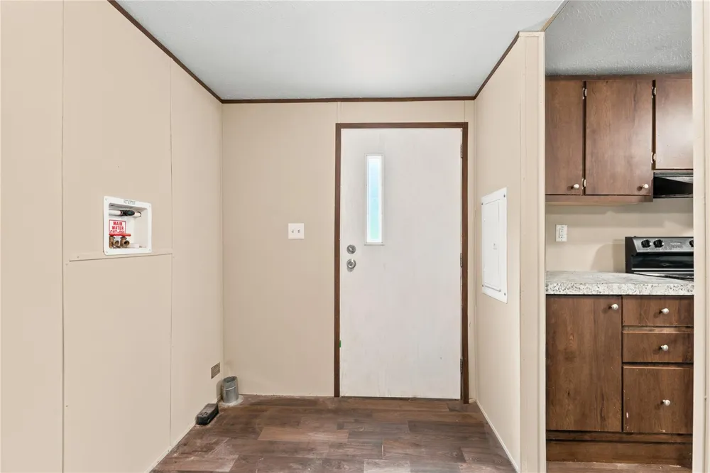 7362 Washington Avenue Montgomery, TX 77316
