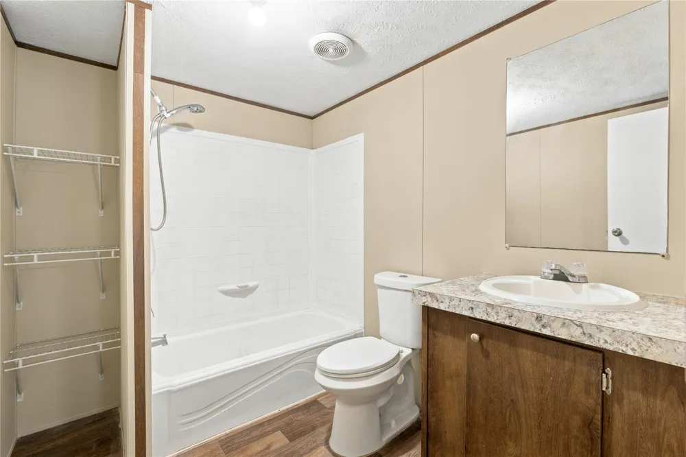 7362 Washington Avenue Montgomery, TX 77316