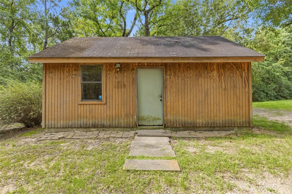 7362 Washington Avenue Montgomery, TX 77316