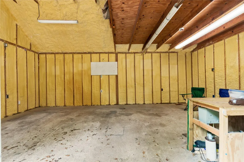 7362 Washington Avenue Montgomery, TX 77316