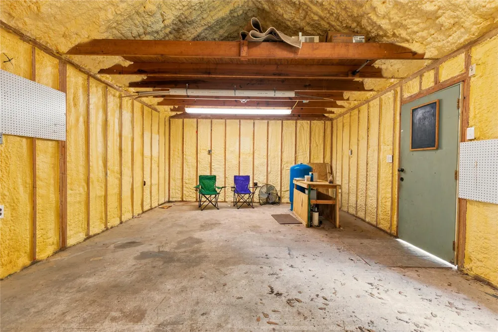 7362 Washington Avenue Montgomery, TX 77316