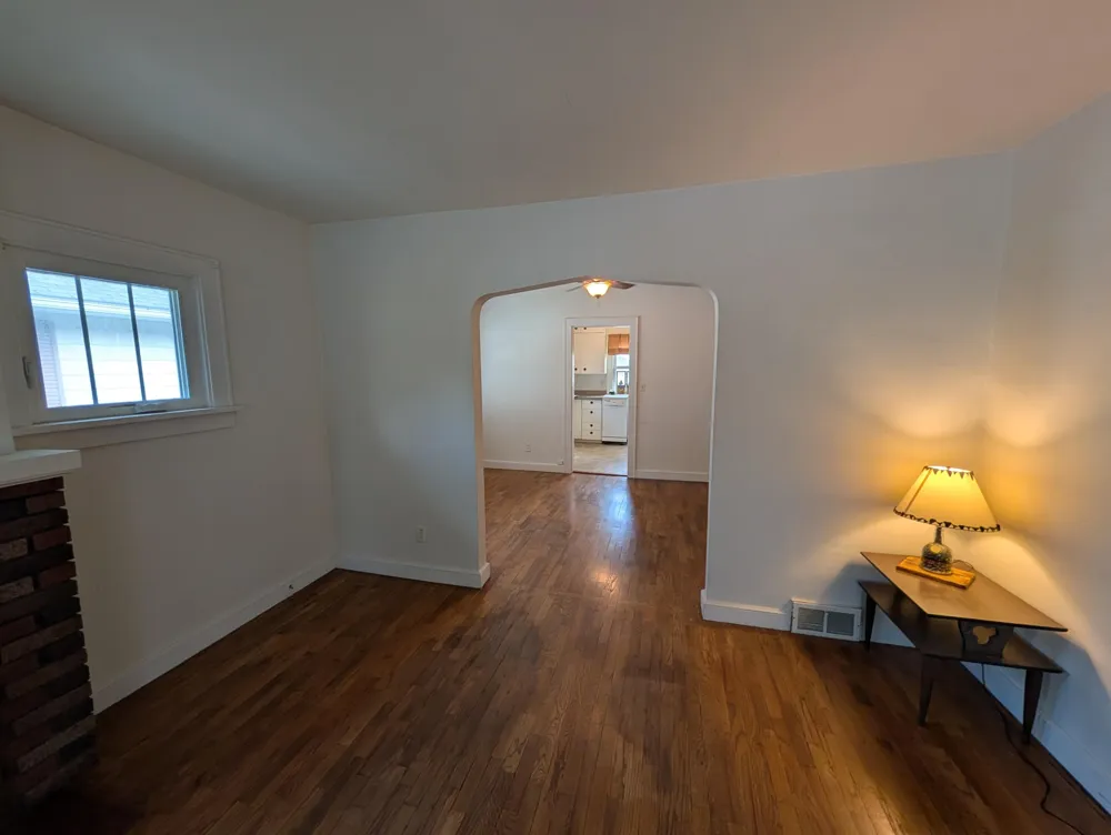 627 W Monroe Street Jackson, MI 49202