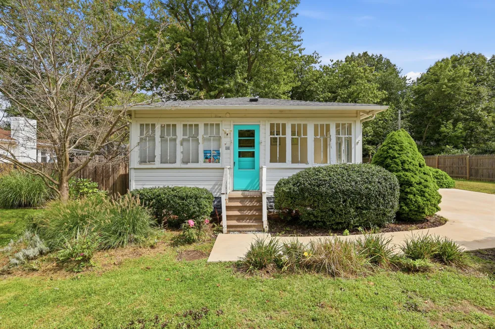 83 Pershing Avenue South Haven, MI 49090