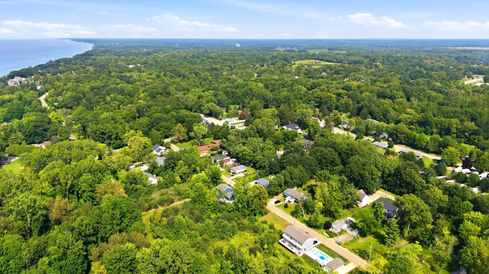 83 Pershing Avenue South Haven, MI 49090