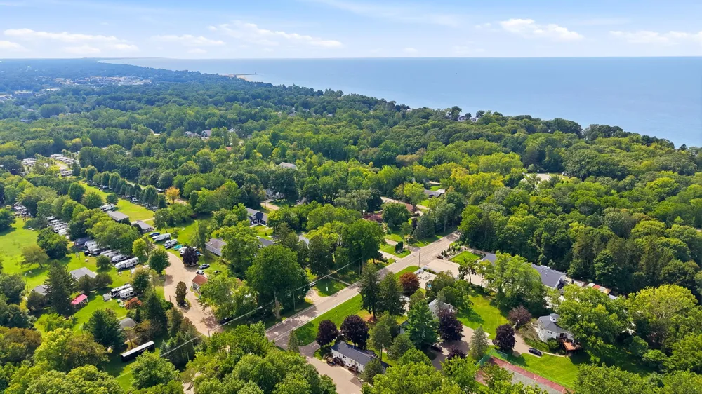 83 Pershing Avenue South Haven, MI 49090