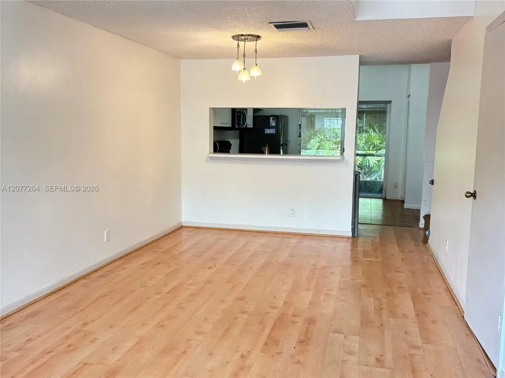 3334 Concert Ln #123 Margate, FL 33063