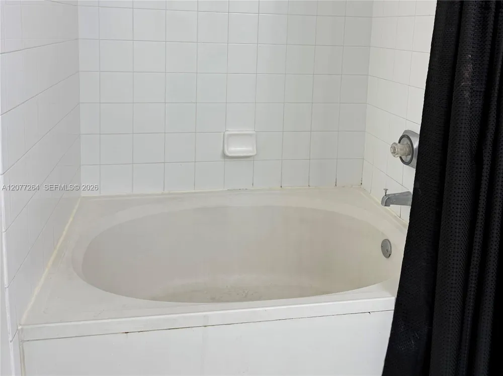 3334 Concert Ln #123 Margate, FL 33063